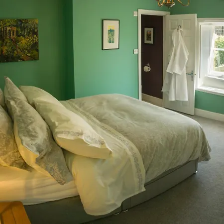 Garden House Nocleg ze śniadaniem